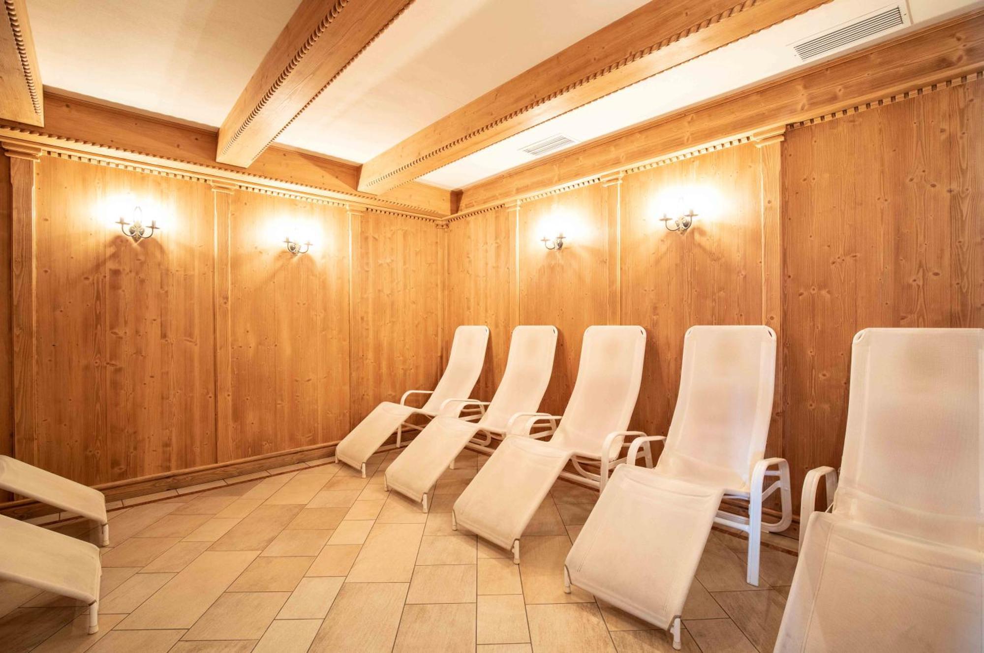 Hotel San Martino San Martino Di Castrozza Buitenkant foto