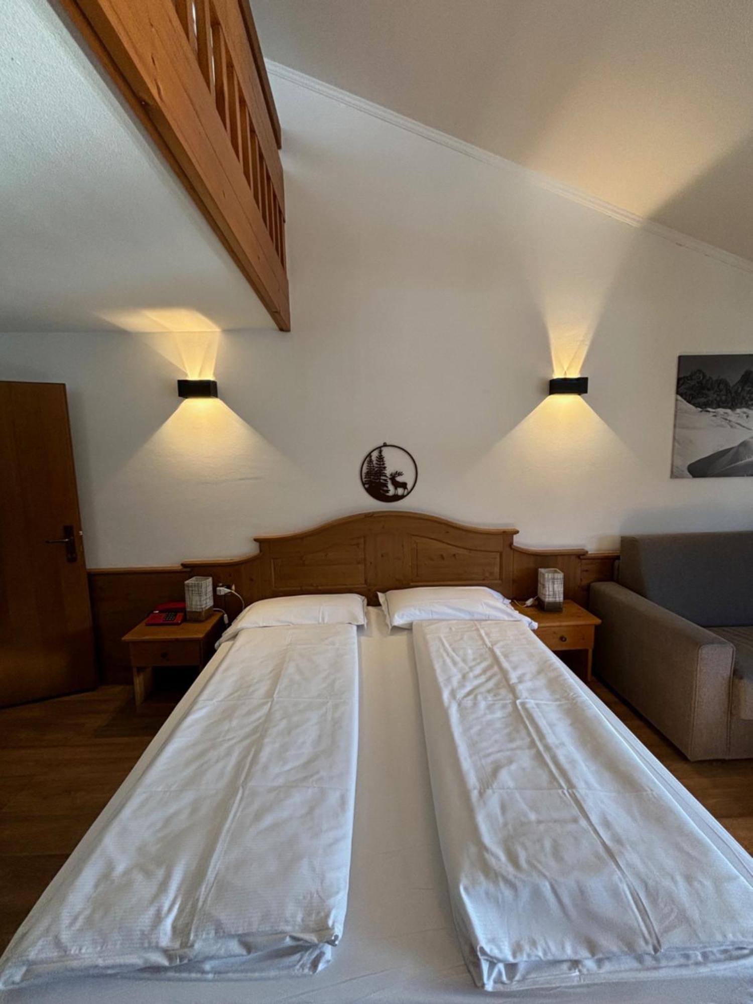 Hotel San Martino San Martino Di Castrozza Buitenkant foto