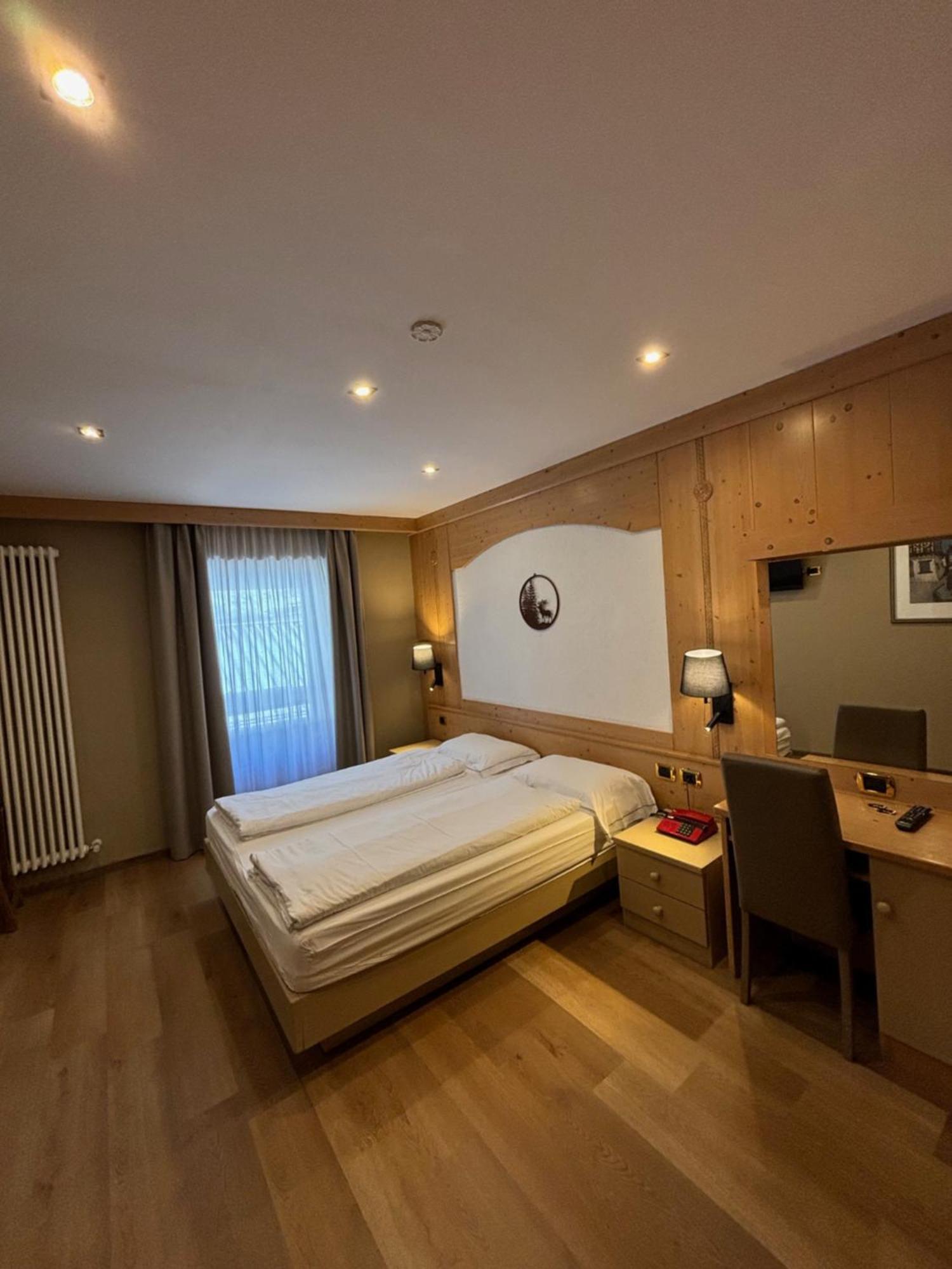 Hotel San Martino San Martino Di Castrozza Buitenkant foto