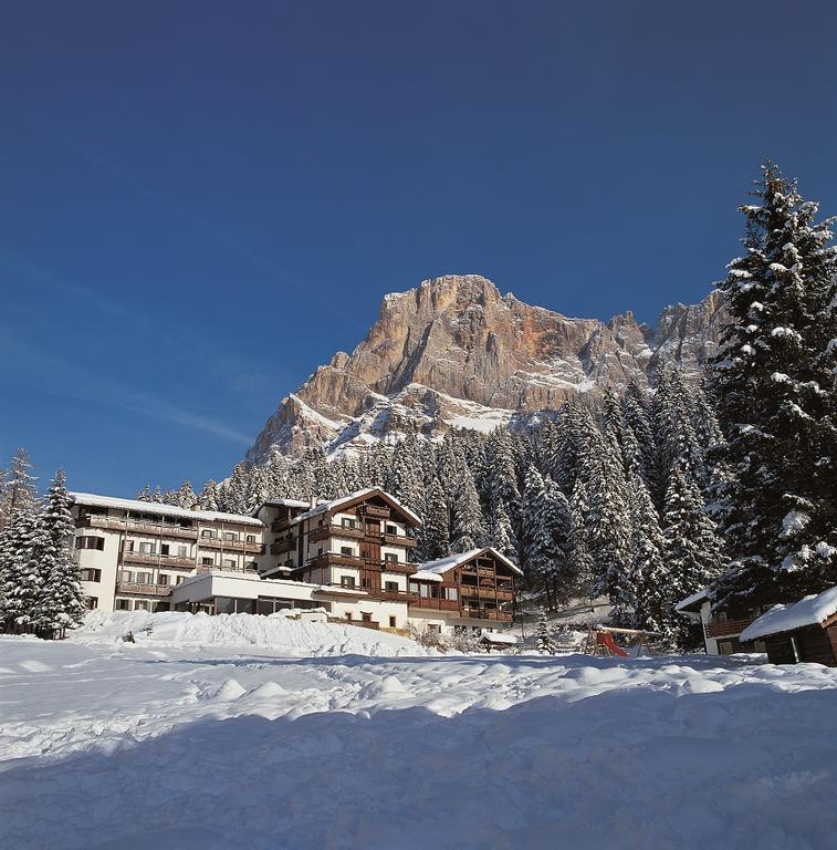 Hotel San Martino San Martino Di Castrozza Buitenkant foto